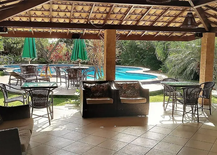 Imbassai - Casa Alto Padrao Completa - Condominio Fechado - A2B1